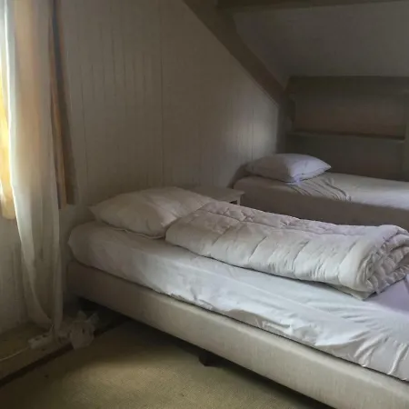 Chalet Lik Thuus Holiday home Bievre